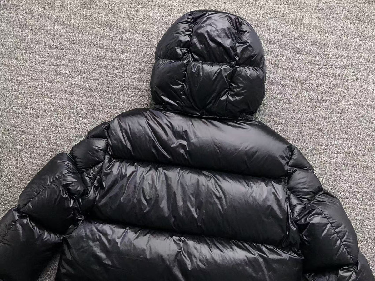 Moncler - jakna - black