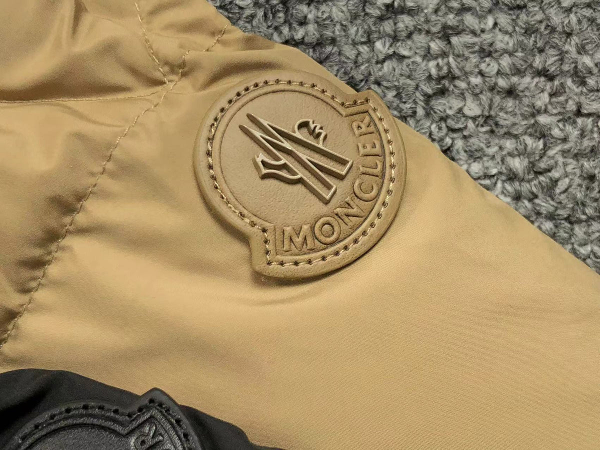 Moncler - jakna - brown