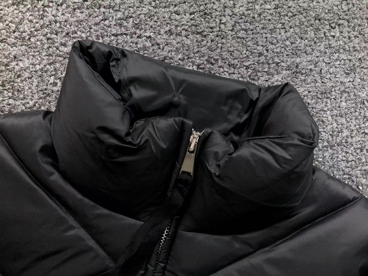 Moncler - jakna - black