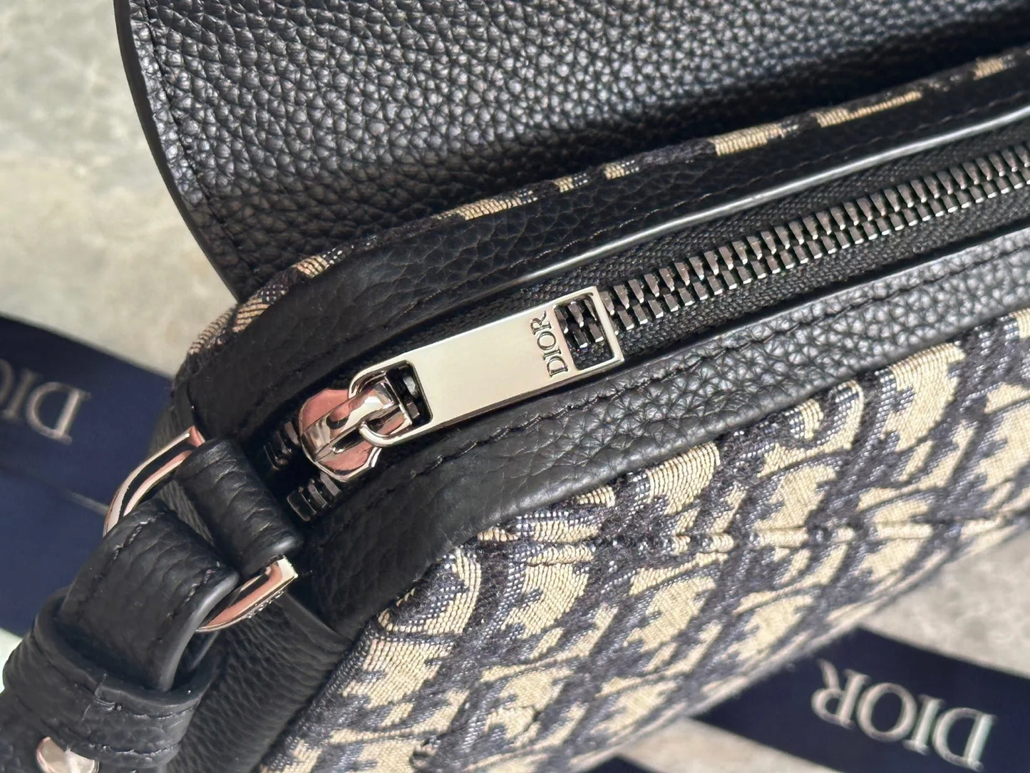 Dior - torbica