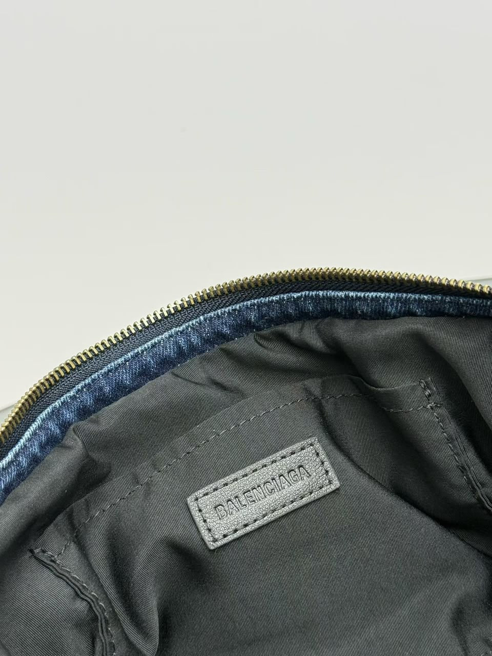 Balenciaga - torbica