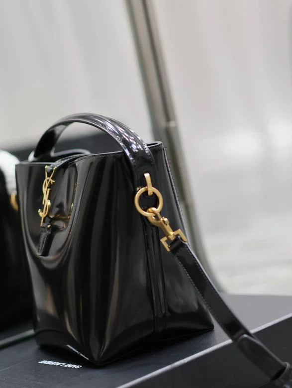 YSL - torbica - black