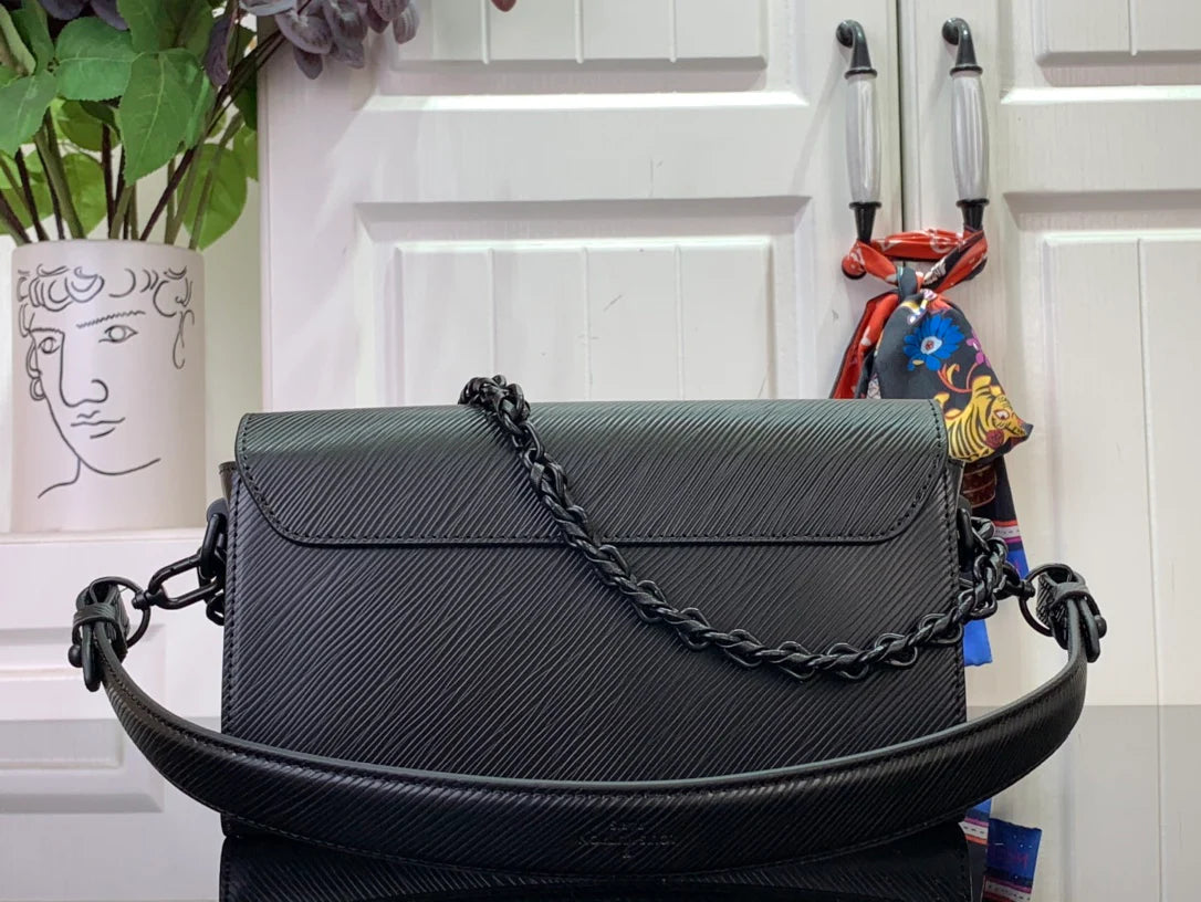 Louis Vuitton - torbica - black
