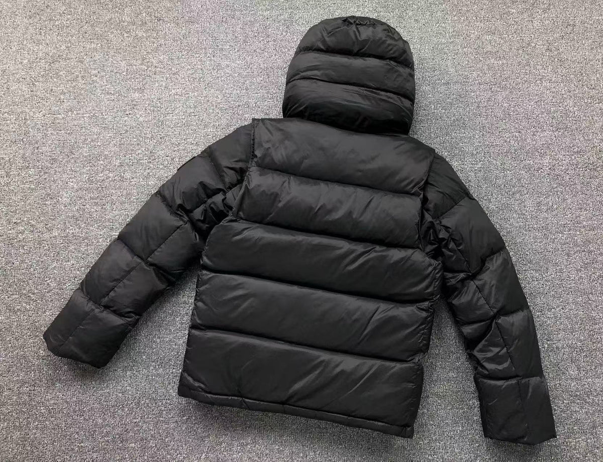 Burberry - jakna - black