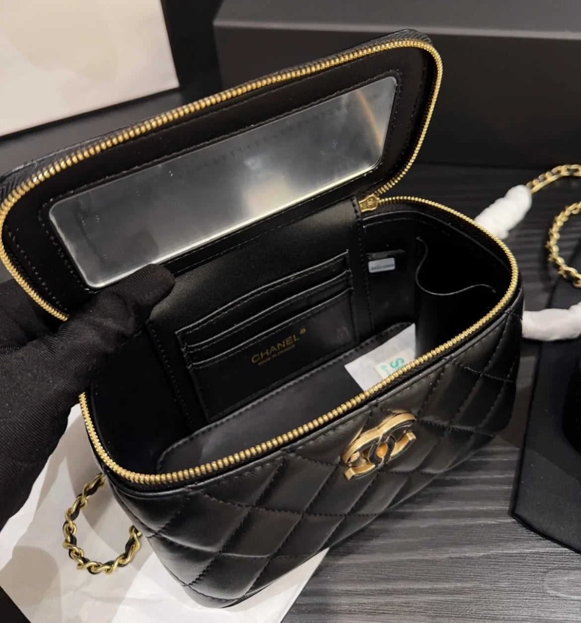Chanel - torbica