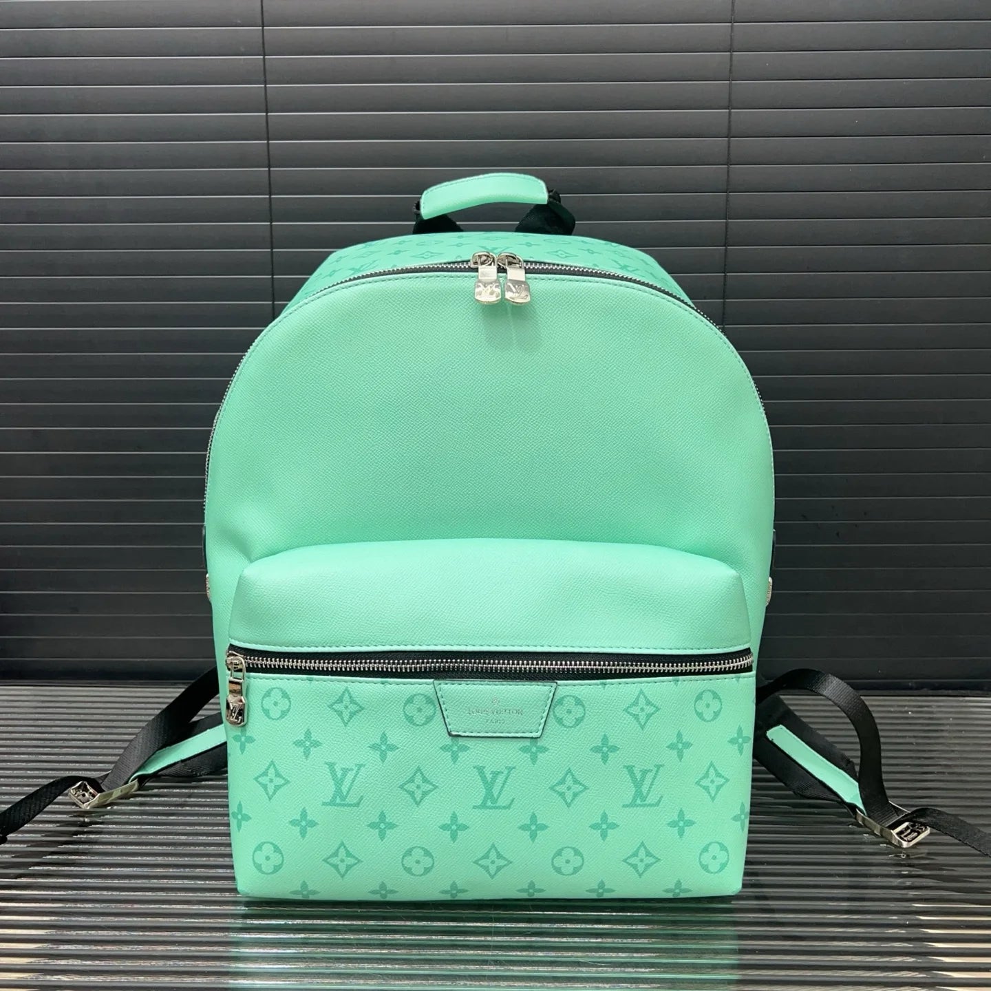 Louis Vuitton - torbica