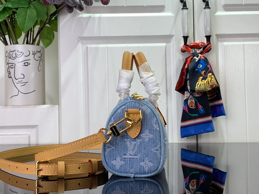 Louis Vuitton - torbica - blue