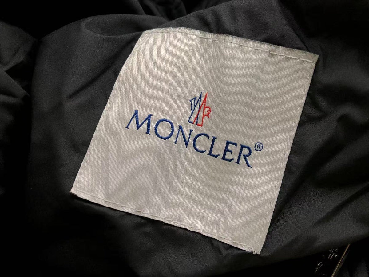 Moncler - jakna
