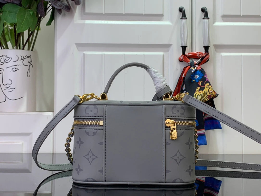 Louis Vuitton - torbica - grey